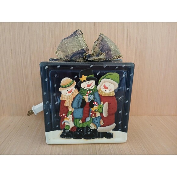 Seasons Holiday Collection Glass Light Up Christmas Present Block with Snowmen - Picture 3 of 14